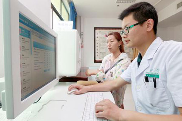 中医体质辨识仪对贫血和肠胃病患者自我调节